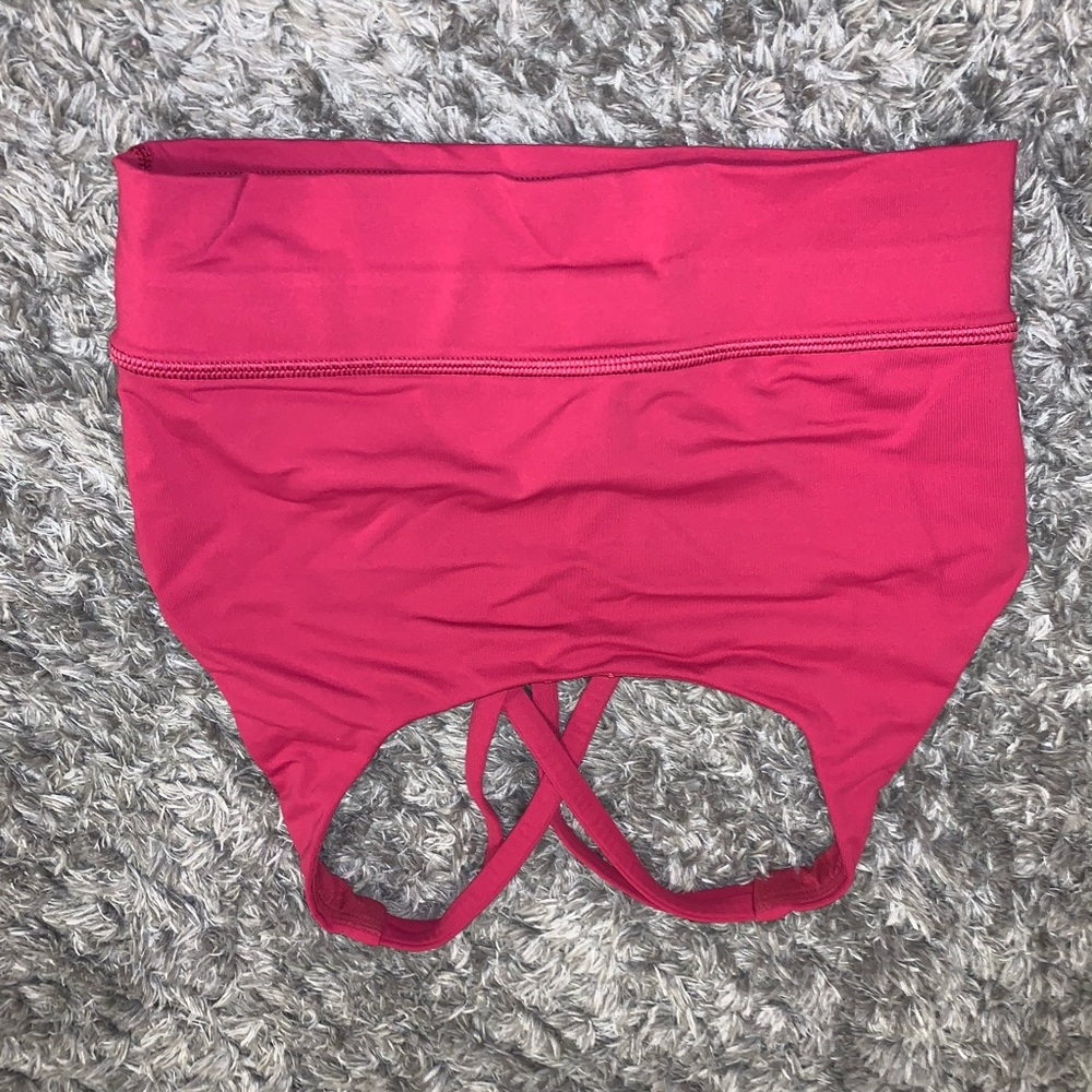 lululemon sports bra
